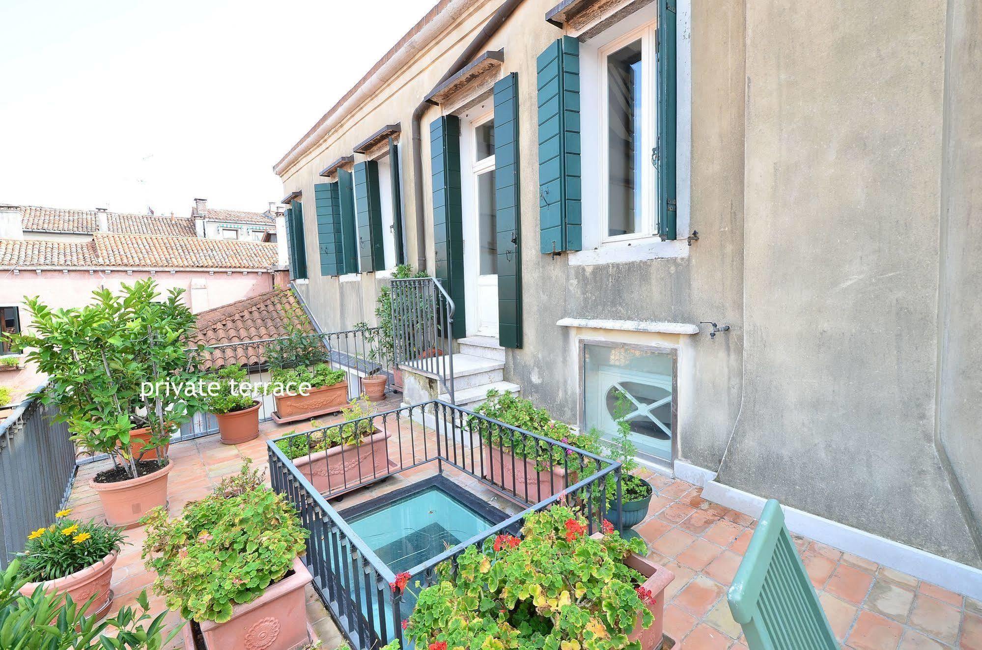 Wonderful-canal-view 4pax Wi-fi Aircond *